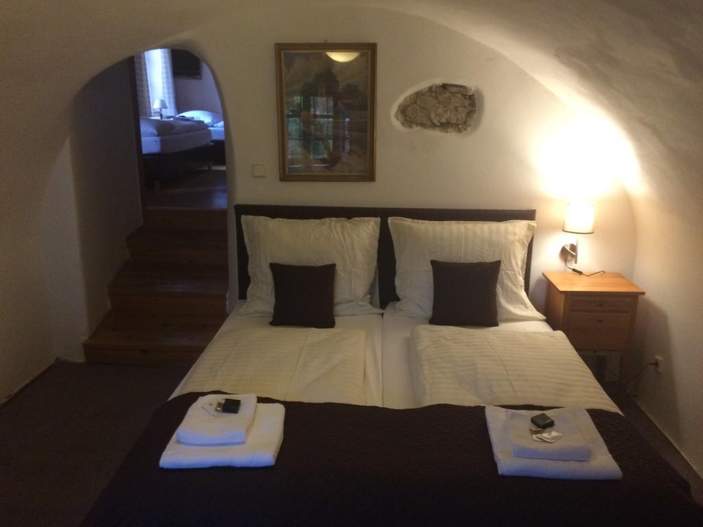 Hotel Klika Ceske Budejovice Esterno foto